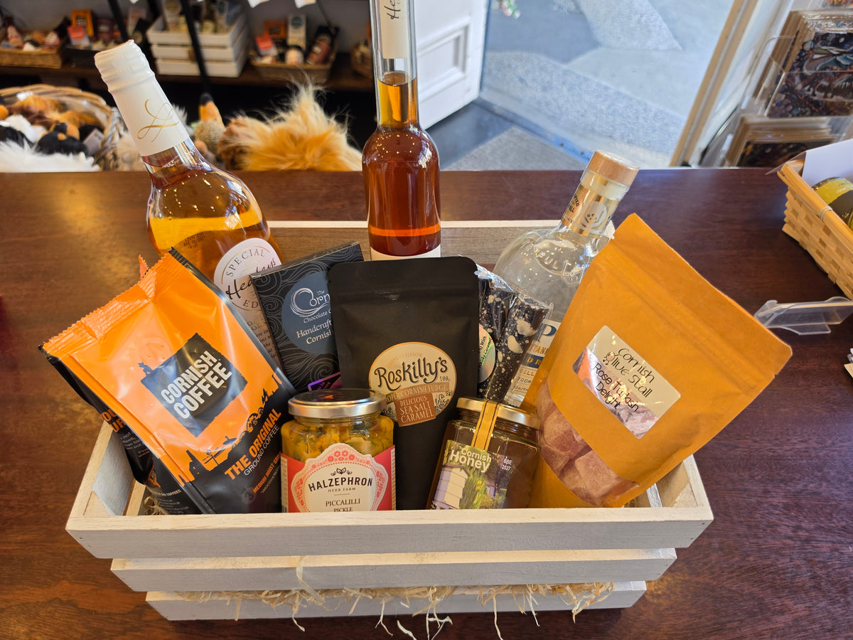 Luxury Cornish Food & Drink Hamper