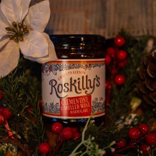 Jar of Roskilly's clementine and mulled wine marmalade surrounded